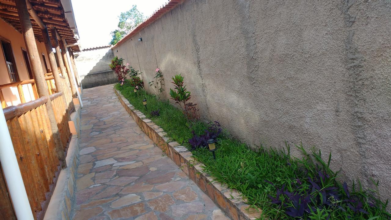 Pousada Recanto Das Pedras São Gonçalo do Rio das Pedras Exterior foto